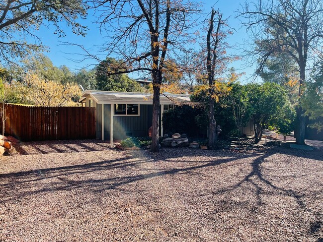 420 Andante Dr in Sedona, AZ - Building Photo - Building Photo