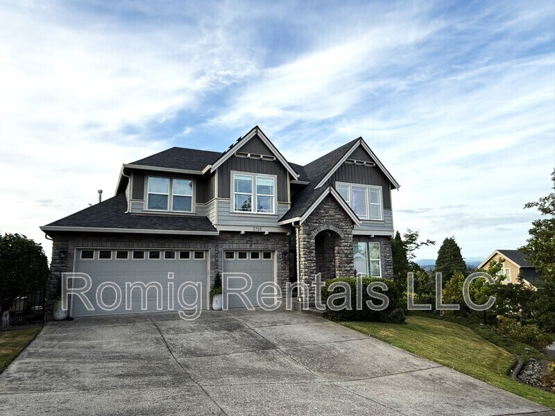 2726 NE 159th Cir in Ridgefield, WA - Building Photo