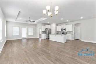 7313 Shearwater Dr in Ocean Springs, MS - Building Photo - Building Photo