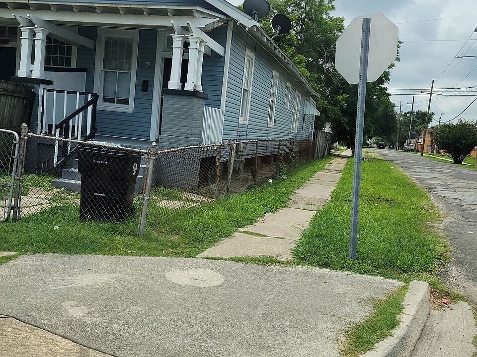 3744 Clematis St in New Orleans, LA - Building Photo