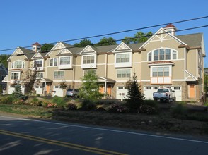 Maple Leaf Village in Old Forge, PA - Building Photo - Building Photo