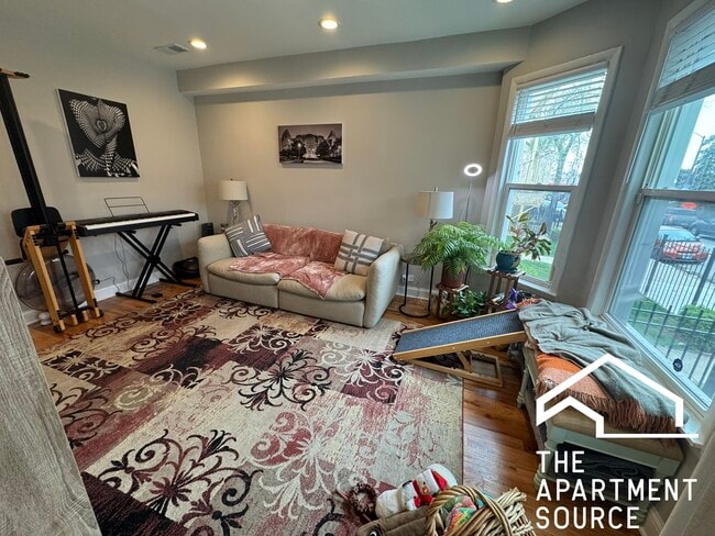 3130 N Kimball Ave, Unit 1