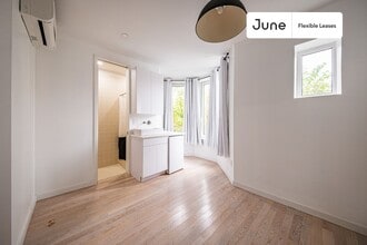 624 E 17th St in Brooklyn, NY - Building Photo - Building Photo