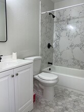 110 Wildflower Dr in Galt, CA - Building Photo - Building Photo