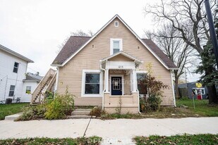 411.5 S East St in Lebanon, IN - Building Photo