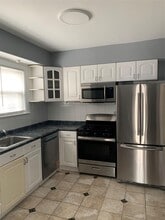 110-20 107th St in Queens, NY - Building Photo - Building Photo