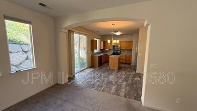 6389 Bentley Ct in Reno, NV - Building Photo - Building Photo