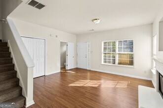 7113 Brookview Way in Riverdale, GA - Building Photo - Building Photo