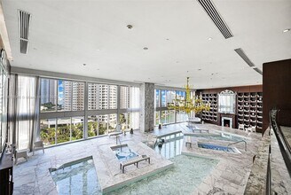 475 Brickell Ave, Unit 3113 in Miami, FL - Building Photo - Building Photo