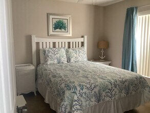 723 Laurel Bay Cir in New Smyrna Beach, FL - Building Photo - Building Photo