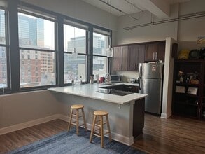 1535 Walnut St, Unit Campbell 506 in Kansas City, MO - Building Photo - Building Photo