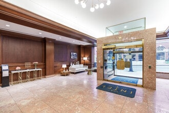 The Intel in Lancaster, PA - Building Photo - Lobby