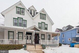 11 Lexington Ave in Merchantville, NJ - Building Photo