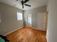 6523 Avenue C photo'