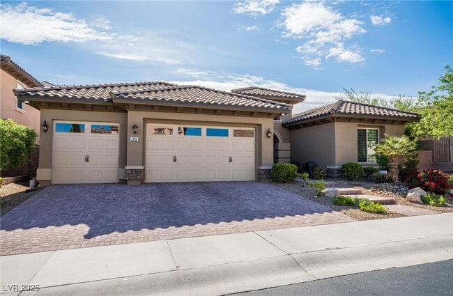 property at 2896 Grande Arch St