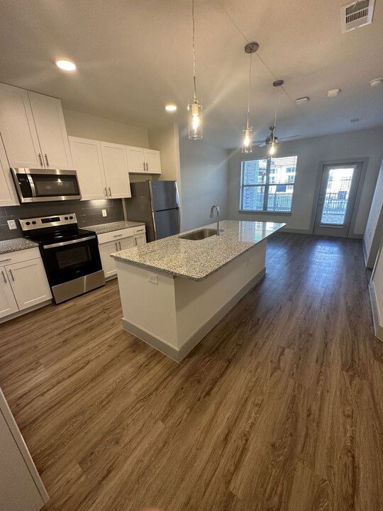 1451 Beltmill Pkwy in Fort Worth, TX - Building Photo