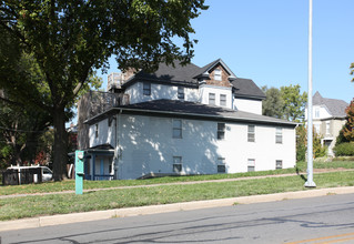 3119-3125 Peery Ave in Kansas City, MO - Building Photo - Building Photo