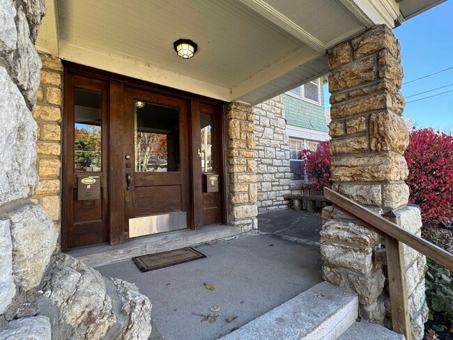 811 E 39th St in Kansas City, MO - Building Photo - Building Photo