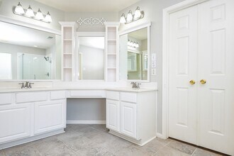 707 New Pines Dr in Spring, TX - Building Photo - Building Photo