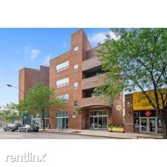 1800 N Milwaukee Ave in Chicago, IL - Building Photo