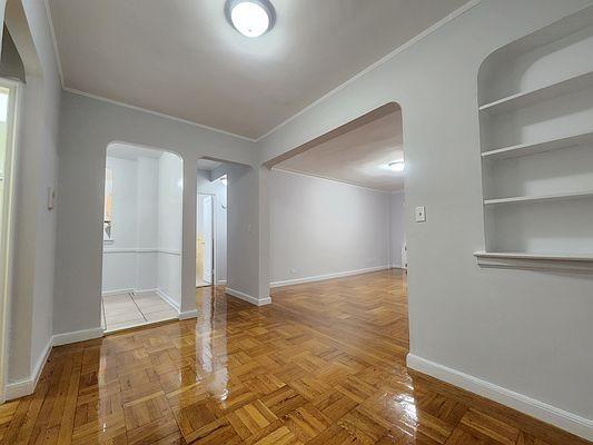 140 Van Cortlandt Ave W in Bronx, NY - Building Photo