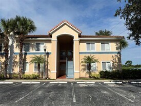 521 Villa Del Sol Cir in Orlando, FL - Building Photo