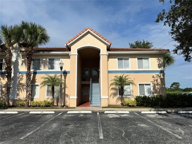 property at 521 Villa Del Sol Cir