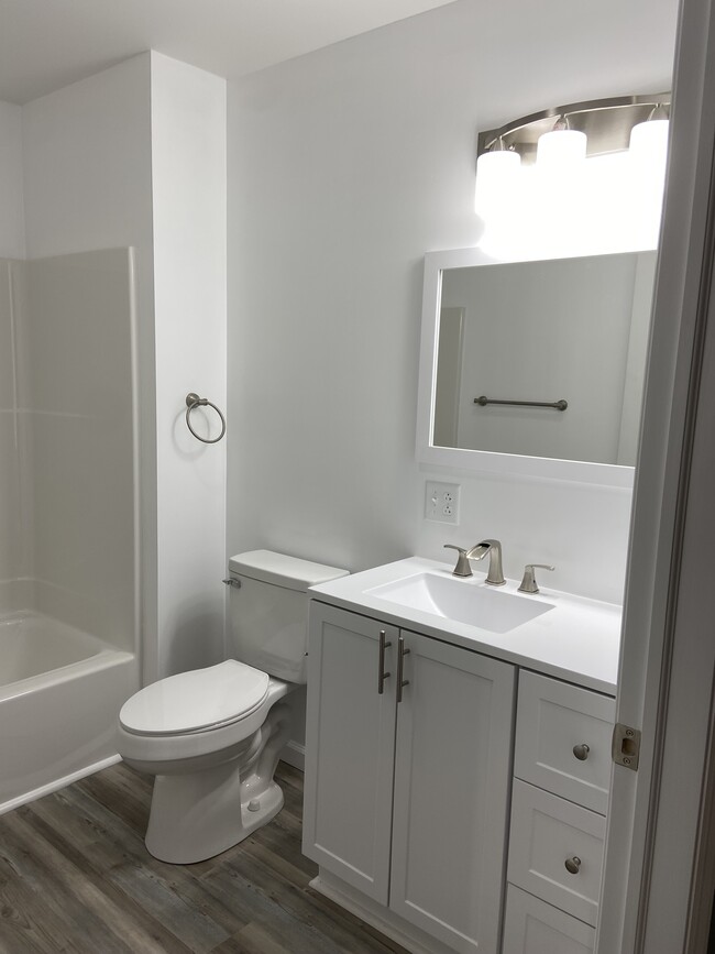 23 Charles St in Plattsburgh, NY - Building Photo - Building Photo