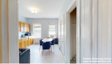 61 Crescent Ave, Unit 4 in Boston, MA - Building Photo - Building Photo
