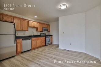 1507 Riegel St in Hellertown, PA - Building Photo - Building Photo