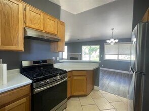 36 N 4050 W in Cedar City, UT - Building Photo - Building Photo