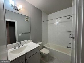 915 Elder St NW in Washington, DC - Building Photo - Building Photo