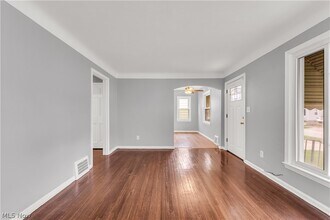 20751 Goller Ave in Euclid, OH - Building Photo - Building Photo