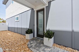 1302 2nd St S in Jacksonville Beach, FL - Building Photo - Building Photo