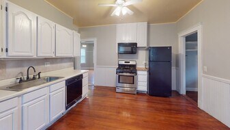 8 Olmstead St in Boston, MA - Building Photo