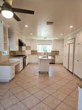 5523 Ranchito Ave in Los Angeles, CA - Building Photo - Building Photo
