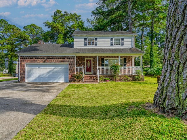 property at 21 Bayview Dr