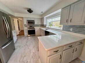 1888 Franklin Dr in Charlottesville, VA - Building Photo - Building Photo