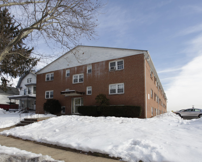 432 Maple Ave in Elizabeth, NJ - Building Photo - Building Photo