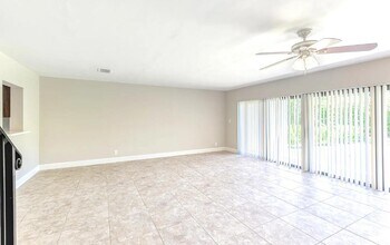 663 Dover St in Boca Raton, FL - Building Photo - Building Photo