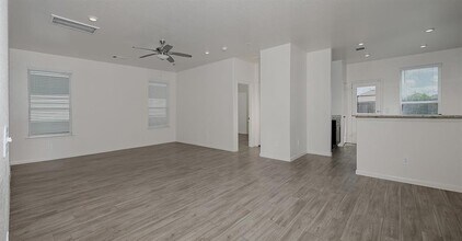 23602 Fallen Cone St in Spring, TX - Building Photo - Building Photo
