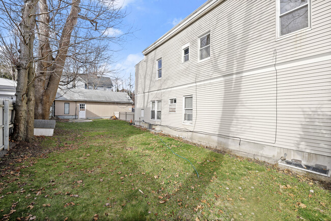 358 Willett Ave in Port Chester, NY - Building Photo - Building Photo