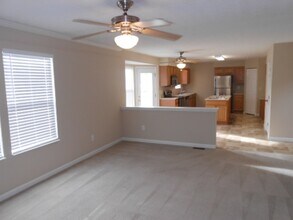 90 Knights Bridge Dr N in Pickerington, OH - Foto de edificio - Building Photo