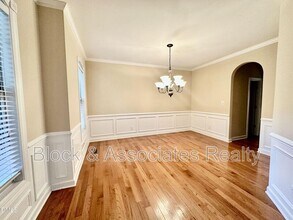 1801 Old London Way in Cary, NC - Building Photo - Building Photo