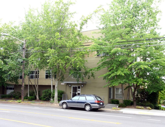 Aspen Park Apartments in Seattle, WA - Building Photo - Building Photo