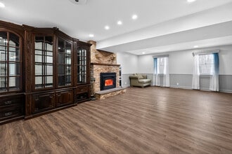 615 Monroe Tpke in Monroe, CT - Building Photo - Building Photo