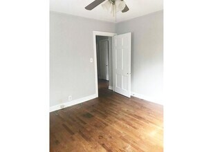 599 Lowell Ave in Cincinnati, OH - Building Photo - Building Photo