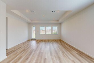 1203 Sugar Dr in Tomball, TX - Building Photo - Building Photo