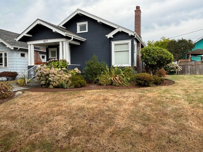 1827 Baker Ave in Everett, WA - Building Photo - Building Photo