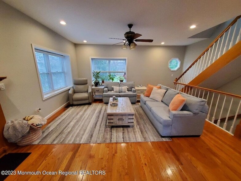 28 Melrose Dr, Unit 10D in Toms River, NJ - Building Photo